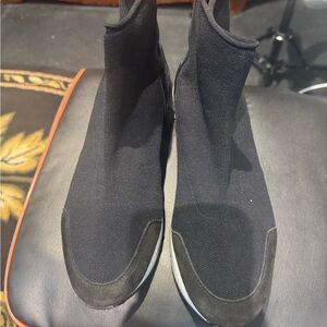 Hermes Black High-Top Sneakers - 7.5